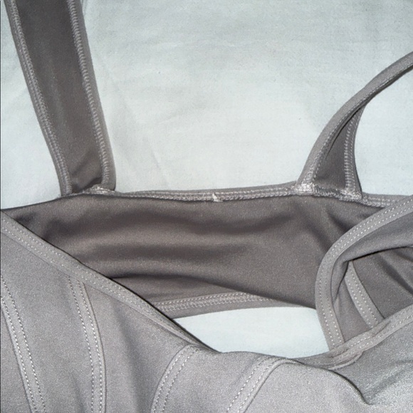 EXCELLENT CONDITION ALO sunray bra - grey sky wash - Picture 3 of 4